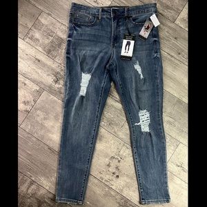 NWT Sofia Jeans by Sofia Vergara Mid Rise Skinny Ankle